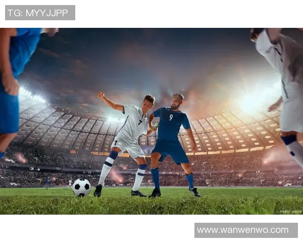 两颗足球场上的璀璨明星如何在绿茵场上演绎辉煌对决